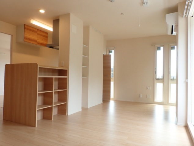 居室・リビング　リビング