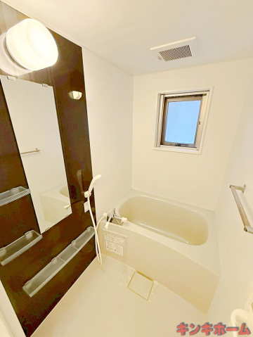 バス・シャワールーム　バスルーム