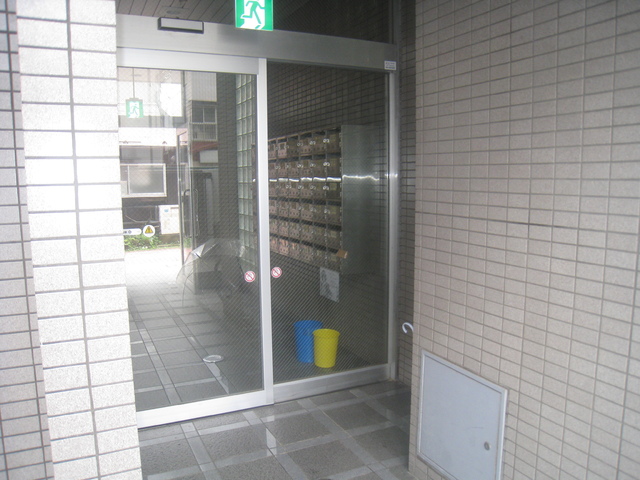 エントランス　エントランス