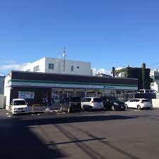 コンビニ　ファミリーマート札幌本郷通2丁目店（コンビニ）まで199m