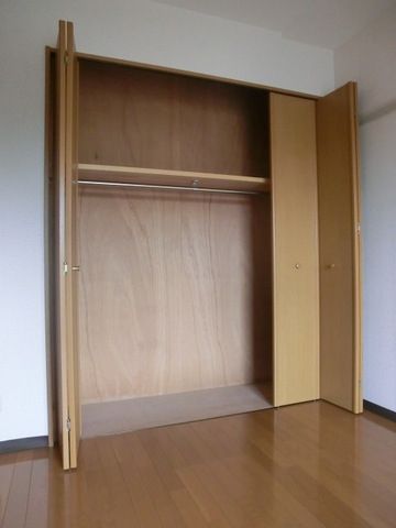 収納　収納充実のクローゼット