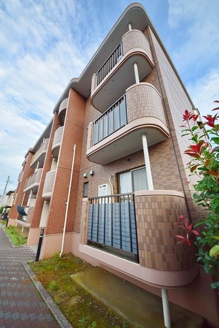 建物外観　経済的な都市ガス