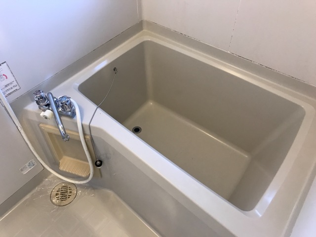 バス・シャワールーム　バス