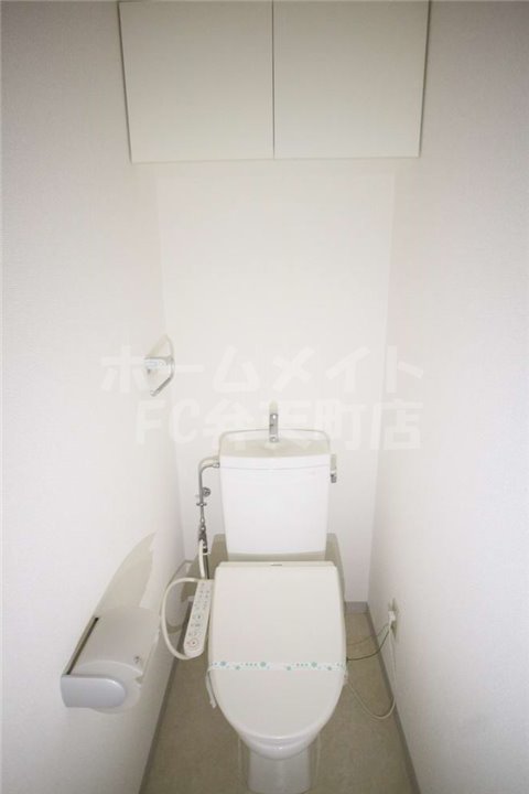 トイレ　コンパクトで使いやすいトイレです