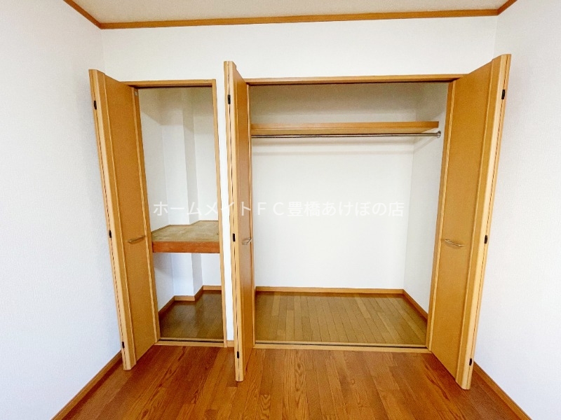 収納　同型別部屋写真（反転）