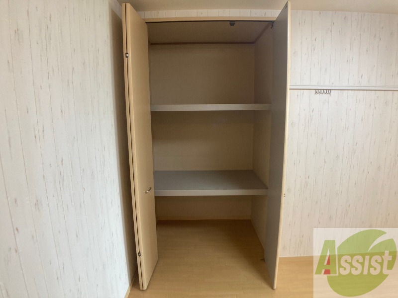 収納　収納もバッチリあるのでお部屋が片付きますよ！