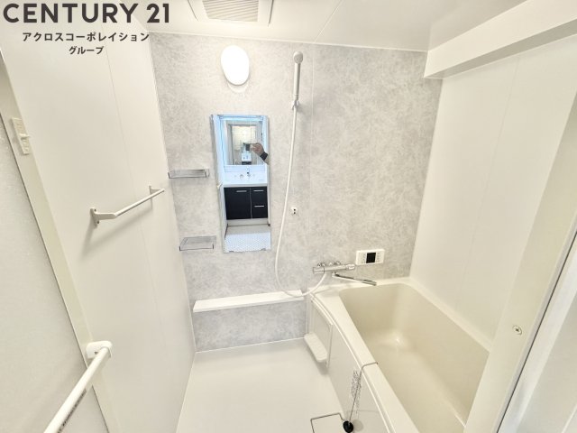 バス・シャワールーム　お風呂で日々の疲れを落としましょう