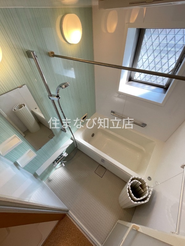 バス・シャワールーム　同型別部屋写真