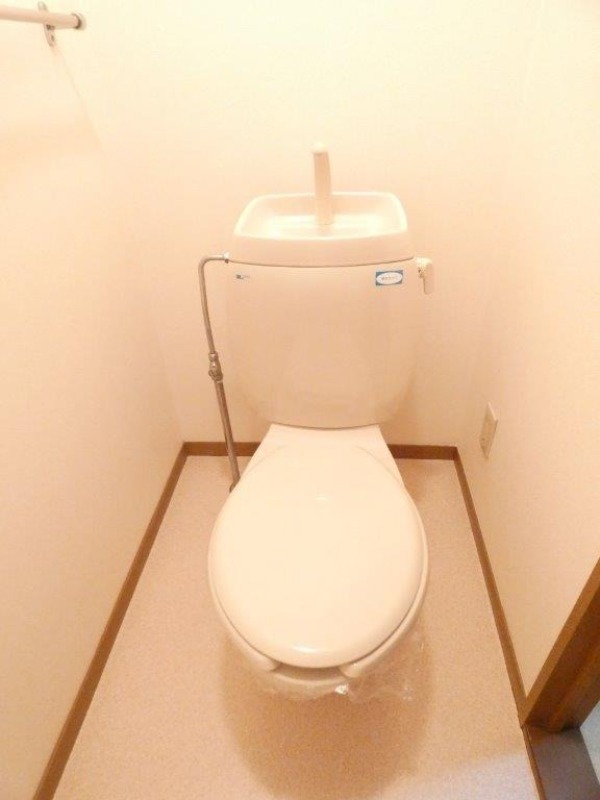 トイレ　図面と現状に相違がある場合には現状を優先