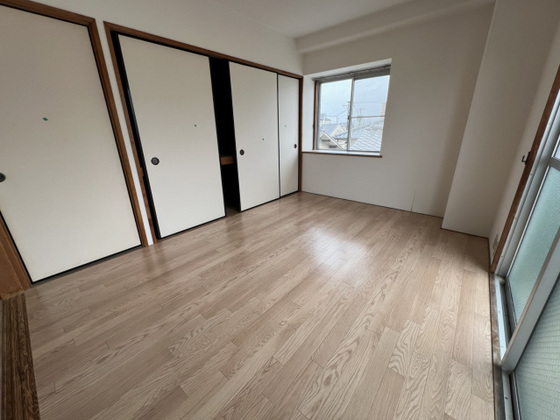 居室・リビング　※別部屋の写真です