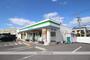 コンビニ　ファミリーマート　長岡店（コンビニ）まで700m