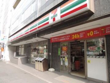 コンビニ　セブンイレブン六本木3丁目店（コンビニ）まで469m