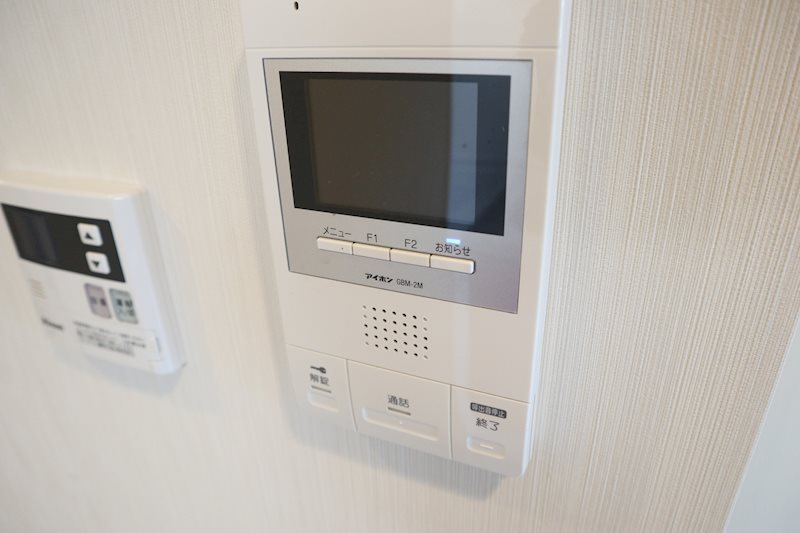 セキュリティ　カラーモニター付きインターホン