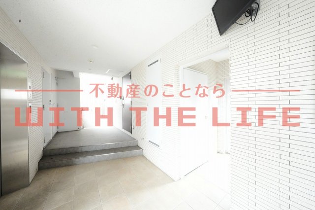 エントランス　建物の内部です