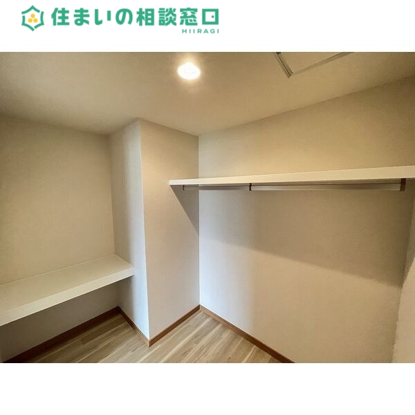 収納　同型