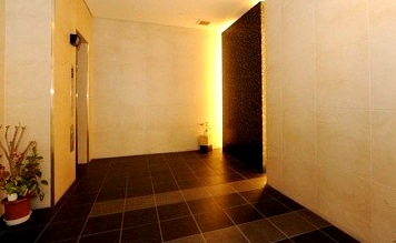 エントランス　高級感あります☆