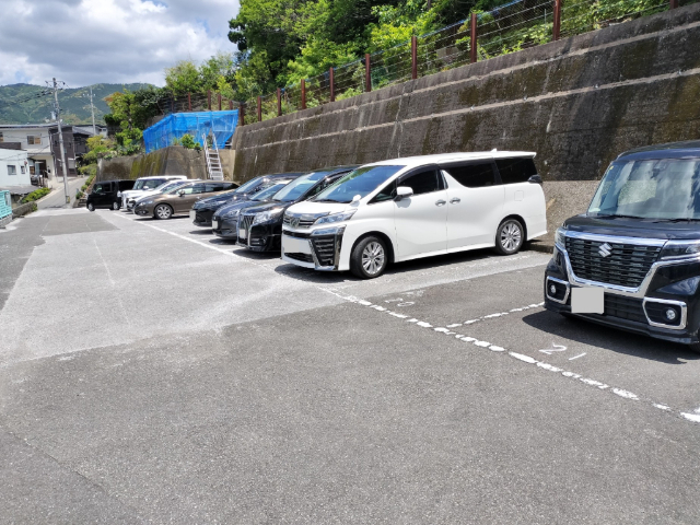 駐車場　愛宕山駐車場
