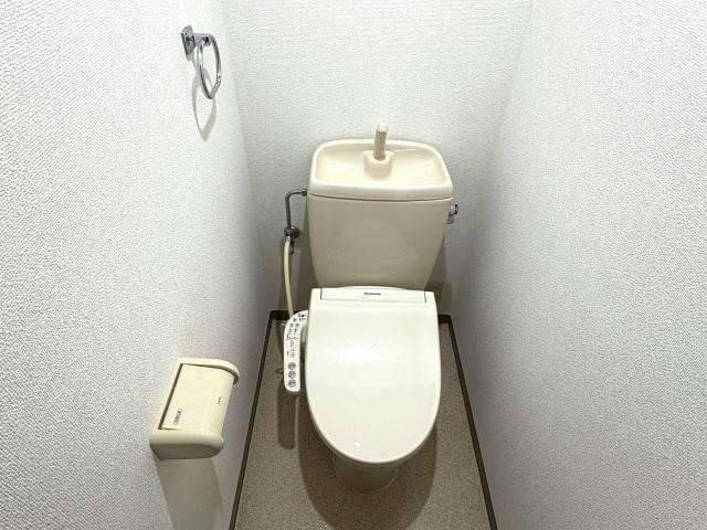トイレ　別部屋参考写真