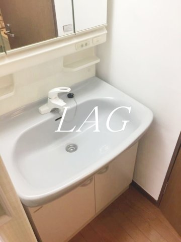 洗面設備　洗面台です。