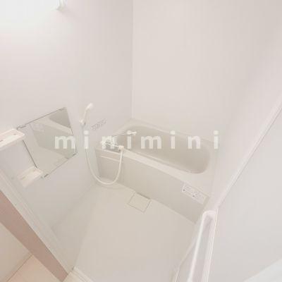 バス・シャワールーム　※写真は別号室のものですので現状優先とさせていただきます
