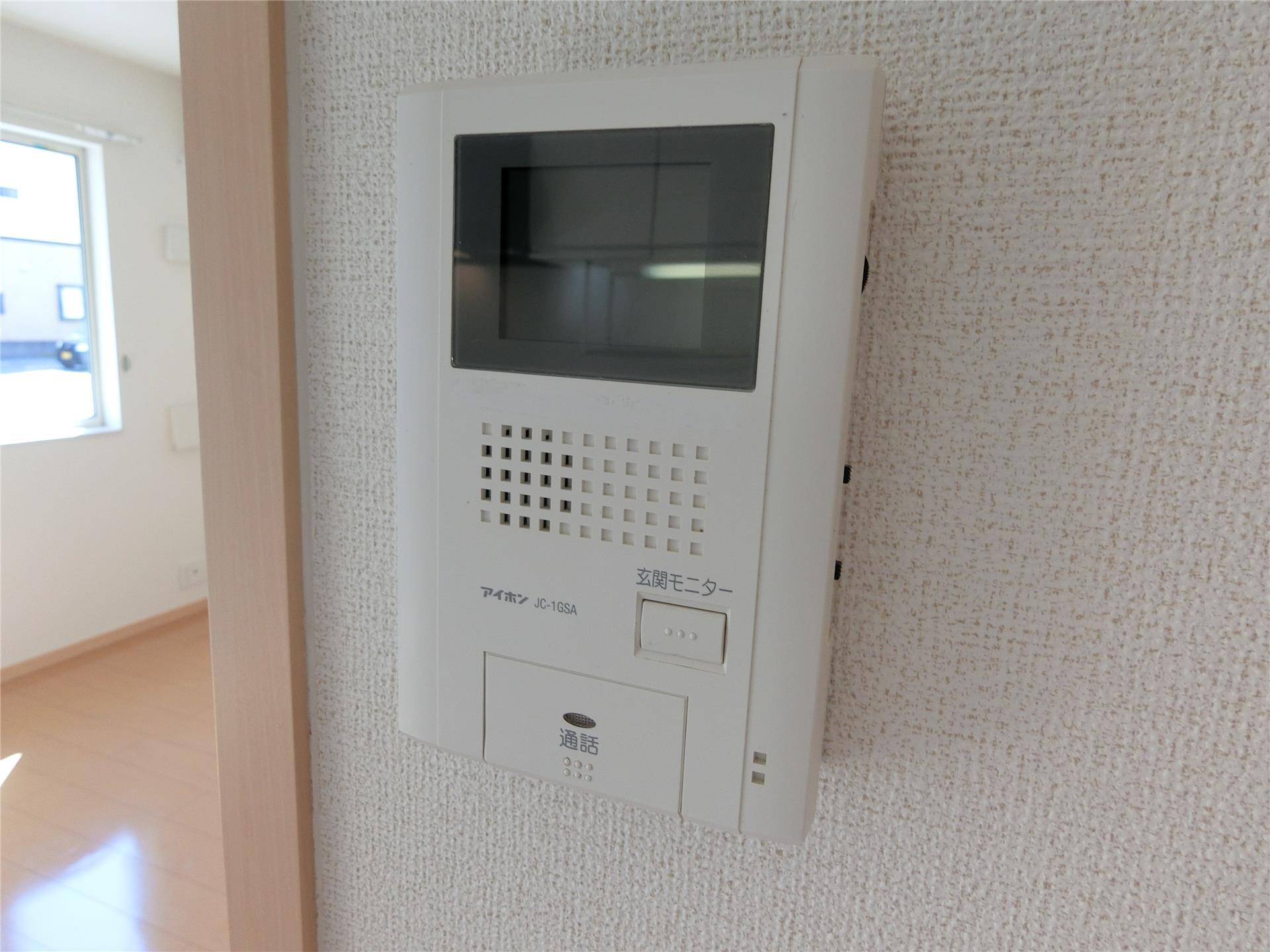 セキュリティ　来客時にお部屋から確認できるTVドアホン♪