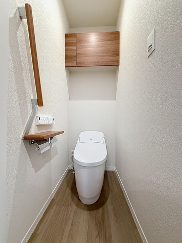 シャーメゾン セレーノ ベフのトイレ写真