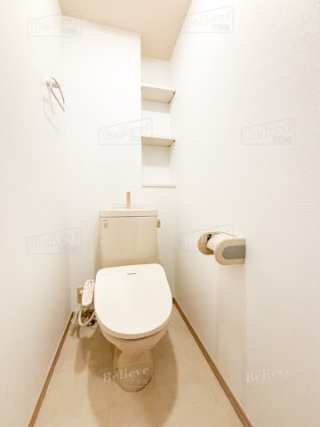トイレ　嬉しい温水洗浄便座付き★