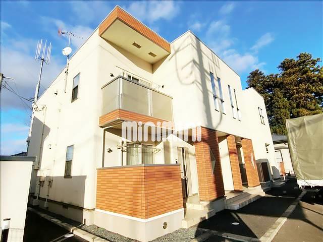建物外観　２０１４年築のアパート。
