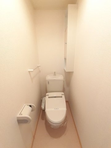 トイレ　ゆったりとした空間のトイレです