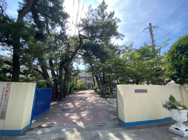 中学校　★福岡市立中学校百道中学校（中学校）まで3072m