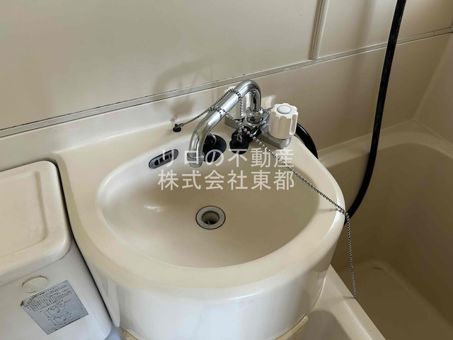 洗面設備　洗面ボウルと鏡もございます☆