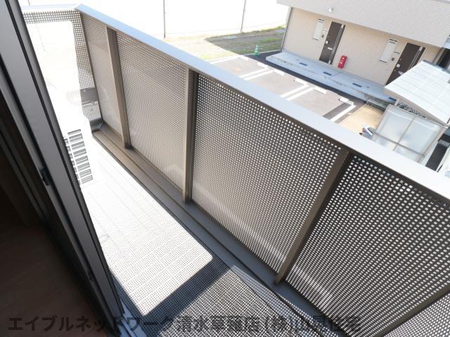 バルコニー　落ち着いた時間を過ごせるバルコニーです