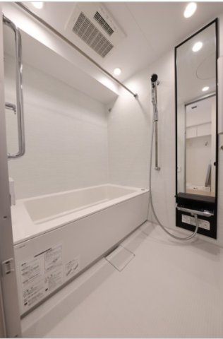 バス・シャワールーム　別部屋参考写真