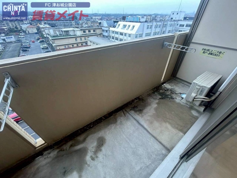 バルコニー　同物件別部屋写真