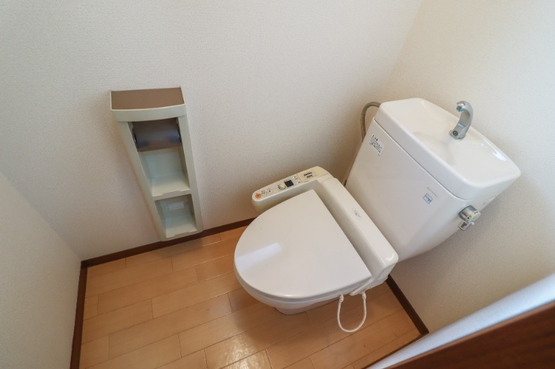 トイレ　図面と現状に相違がある場合には現状を優先