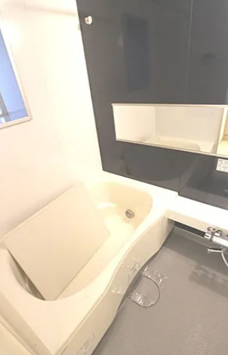 バス・シャワールーム　※別部屋の参考写真です。