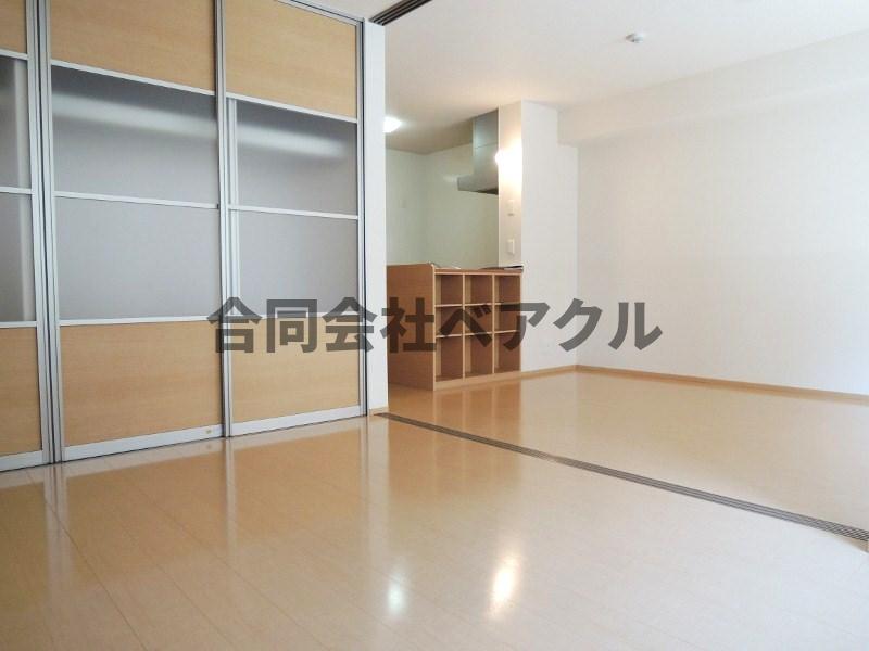 その他部屋・スペース　落ち着いて過ごせるお部屋なので、寝室にいかがでしょうか