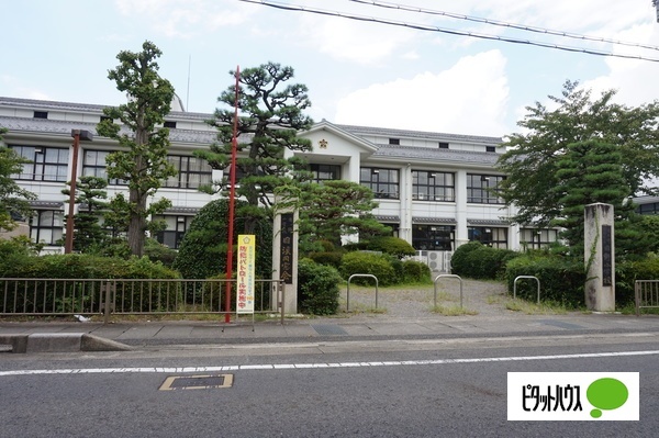小学校　日野町立日野小学校（小学校）まで804m