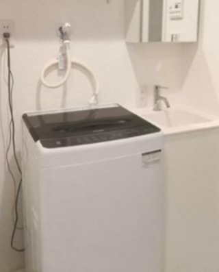 洗面設備　※同仕様写真含む