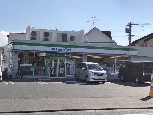 コンビニ　ファミリーマート 辻畑町店（コンビニ）まで454m
