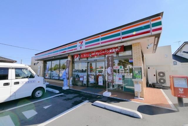 コンビニ　セブンイレブン（コンビニ）まで429m