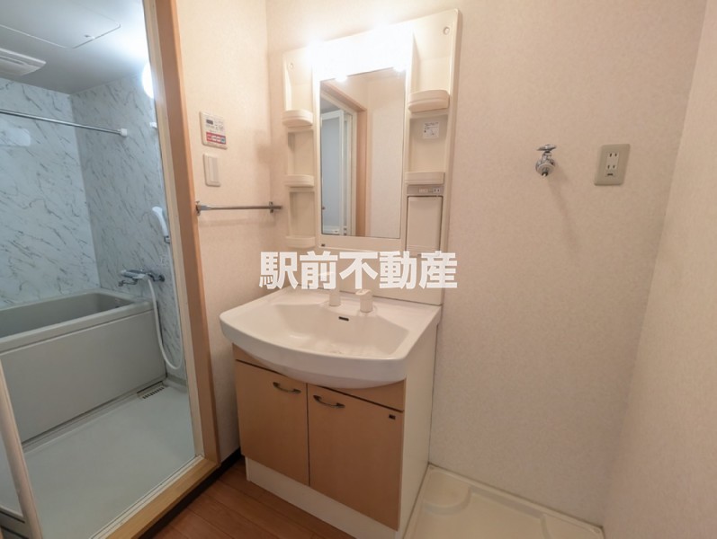 洗面設備　同物件同間取