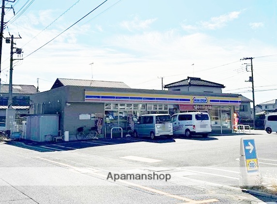 コンビニ　ミニストップ伊奈本町店（コンビニ）まで207m