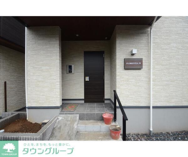 エントランス　エントランス
