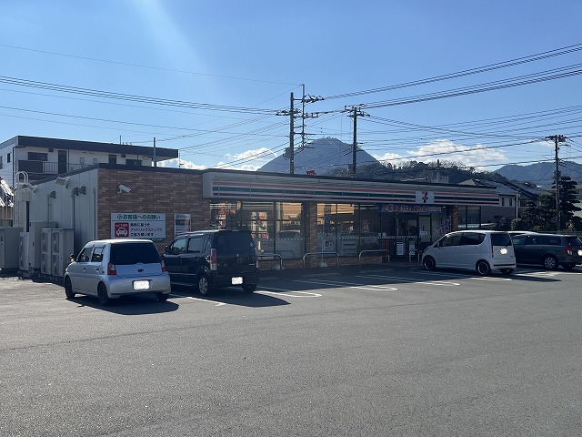 コンビニ　セブンイレブン伊豆の国市古奈店（コンビニ）まで670m