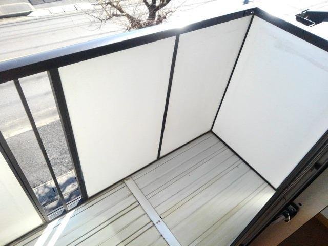 バルコニー　バルコニーがあります