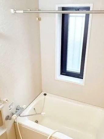 バス・シャワールーム　ロックフィールド