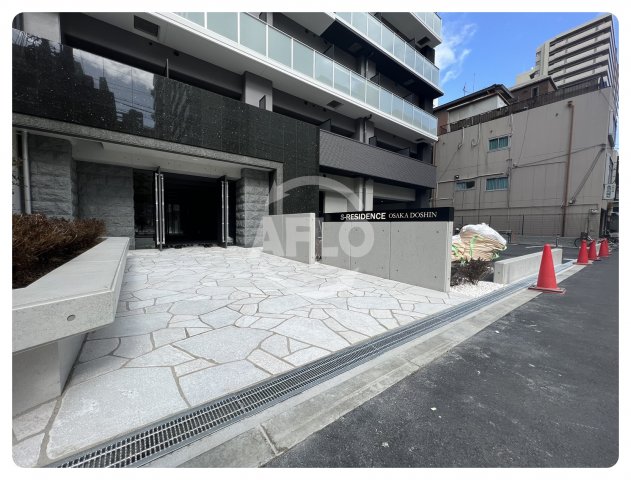 エントランス　S-RESIDENCE大阪同心　エントランス