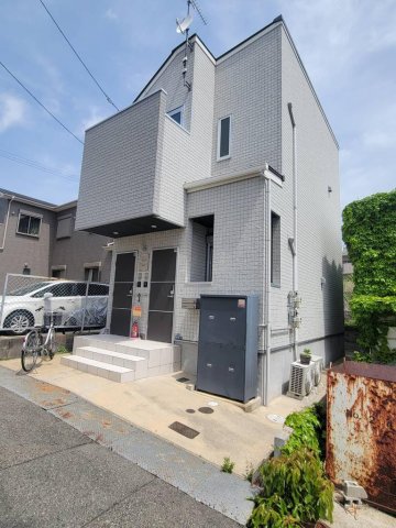建物外観　外観は落ち着いています
