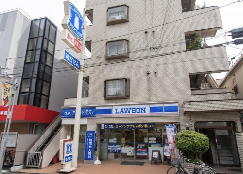 コンビニ　ローソン 世田谷一丁目店（コンビニ）まで215m